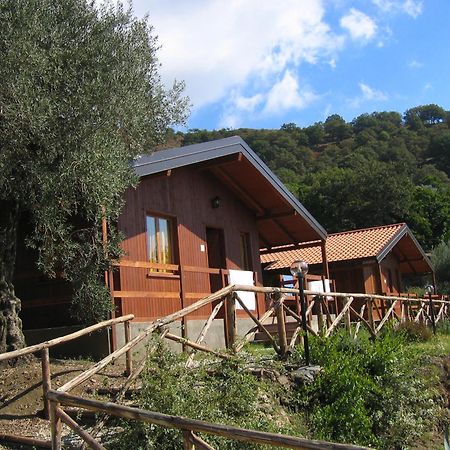 Agriturismo San Cataldo Motta Camastra Екстериор снимка