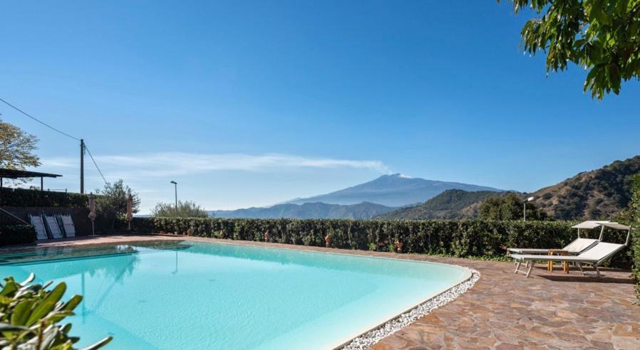 Agriturismo San Cataldo Motta Camastra Екстериор снимка